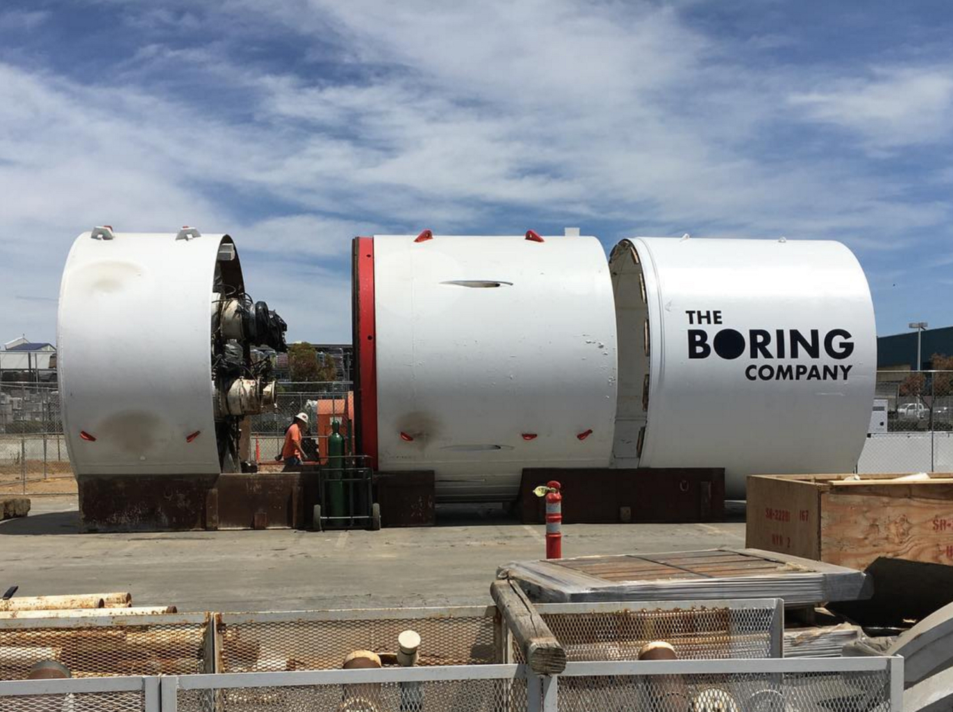 Musk-Boring-Company-equipment-SpaceX.jpg