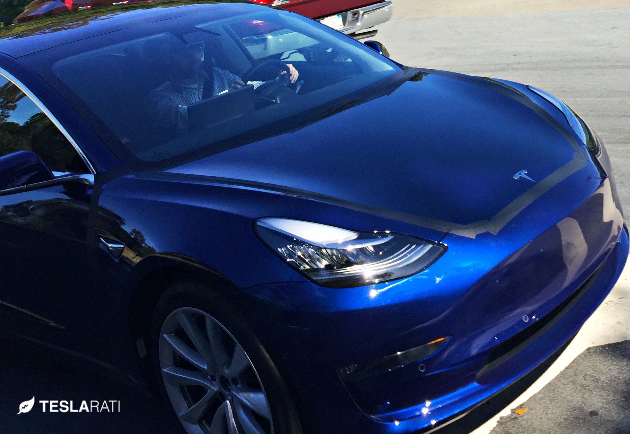 blue-model-3-windshield-front-04272017-teslarati.jpg