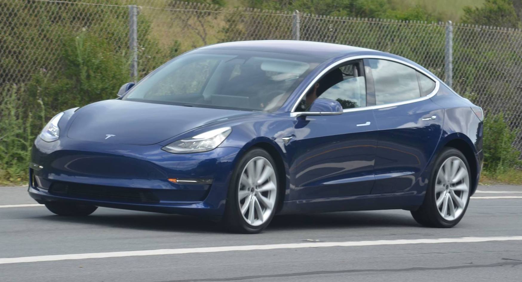 Refined blue Tesla Model 3 spotted once again near Tesla HQ