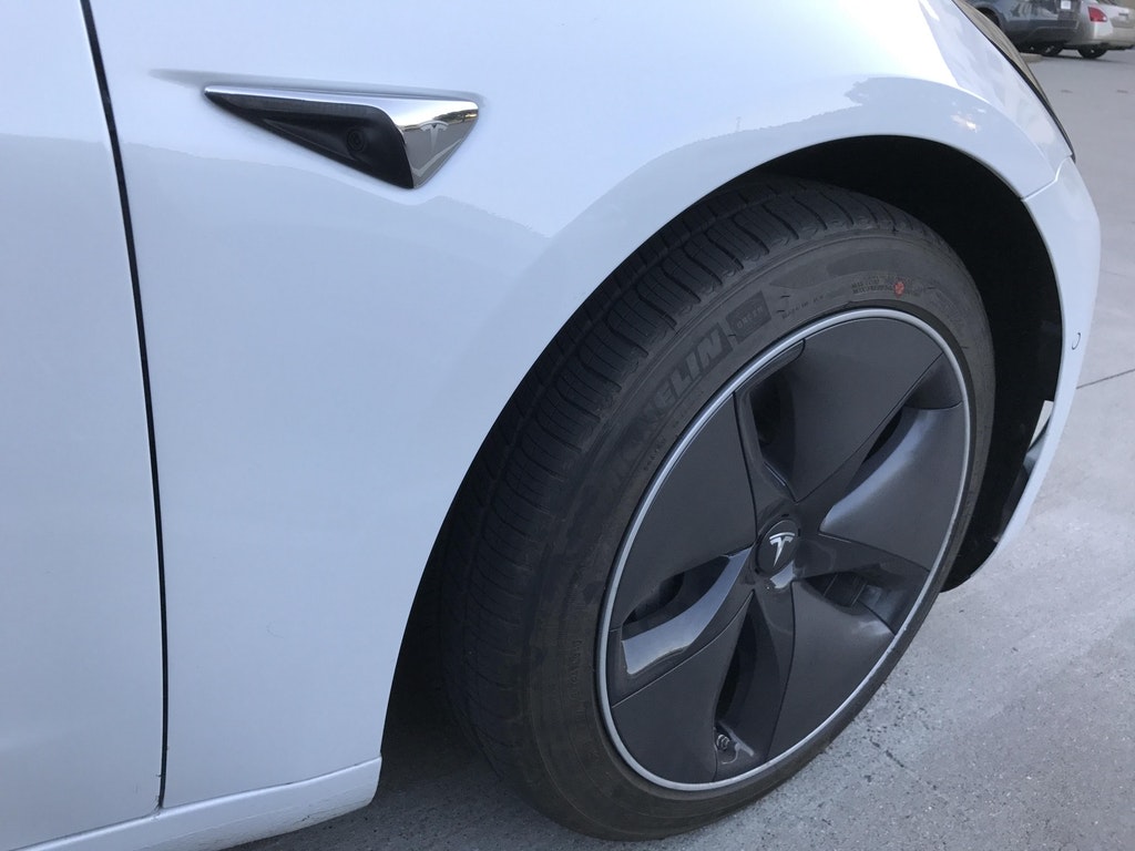 Tesla-Model-3-Wheels.jpg